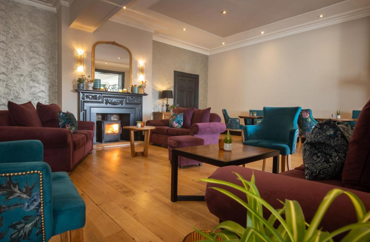 Rowton Hall Hotel And Spa Chester Exterior foto