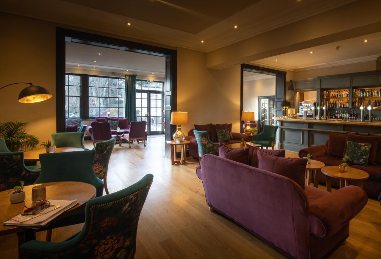 Rowton Hall Hotel And Spa Chester Exterior foto