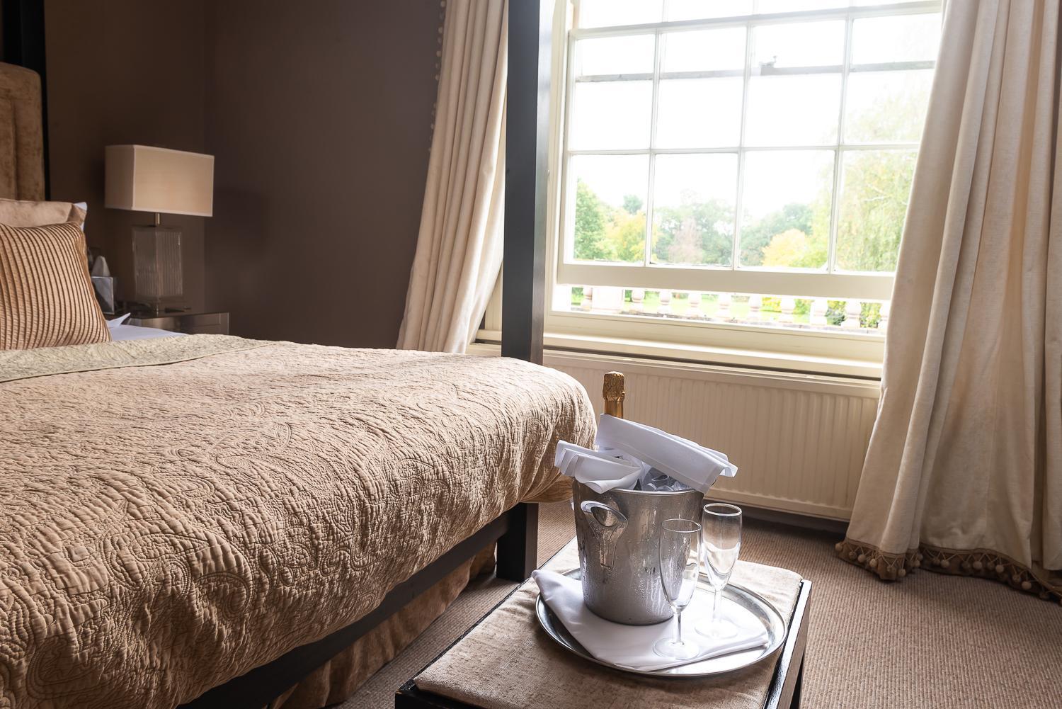 Rowton Hall Hotel And Spa Chester Exterior foto